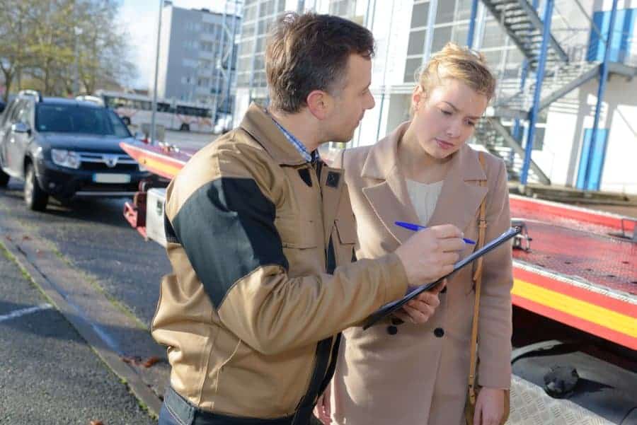 Ile kosztuje holowanie auta?